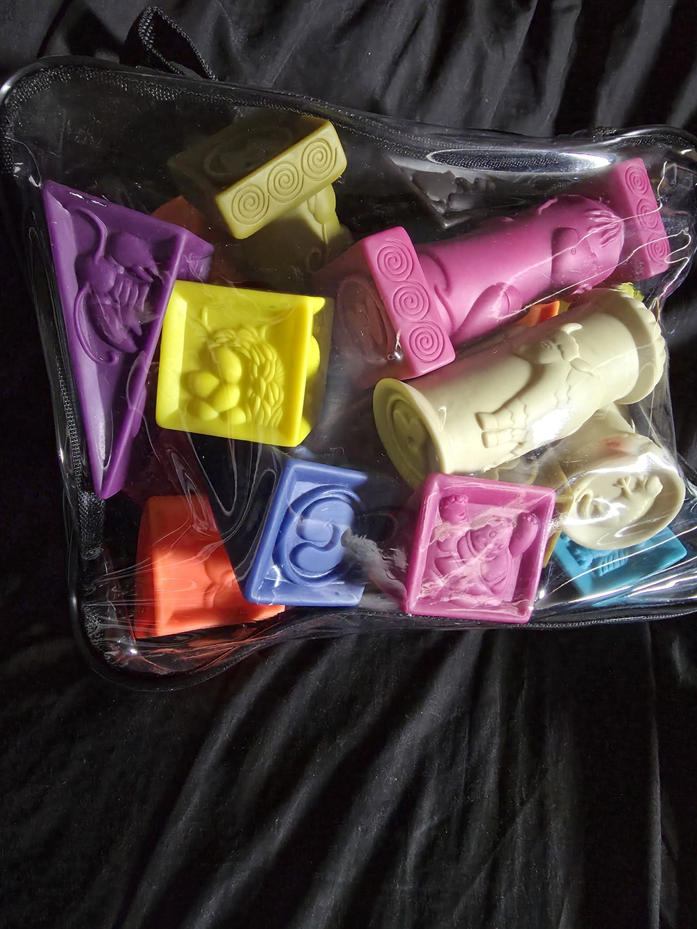 ✨️Kids 5/$40✨️ Baby Elemenosequeeze Soft Building Blocks
